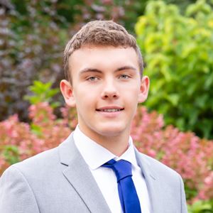 Logan Thissen